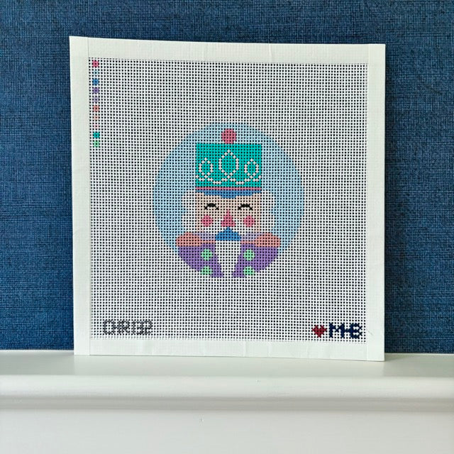 Nutcracker Grey Round