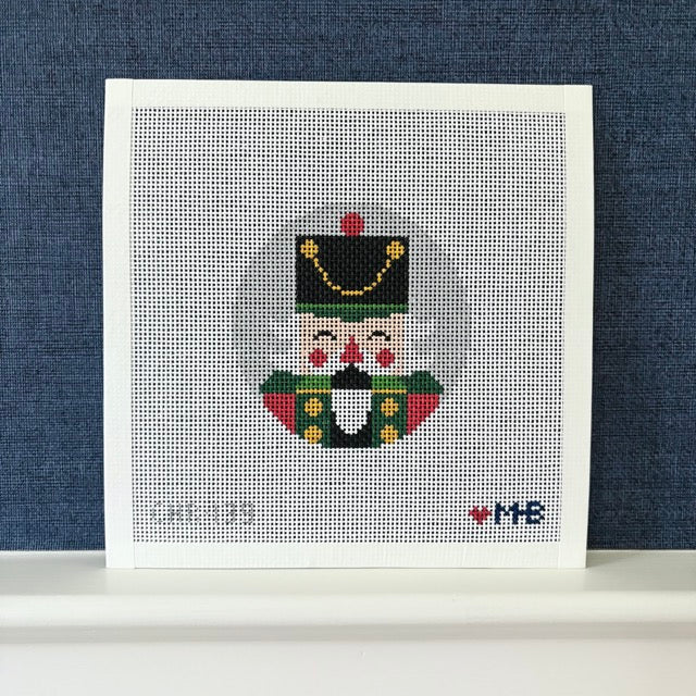 Nutcracker Ferdinand Round