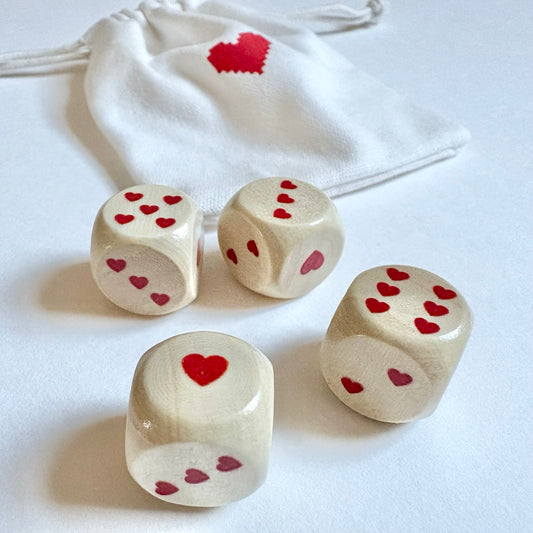 (WS) love mhb studio Heart Dice (Set of 4)